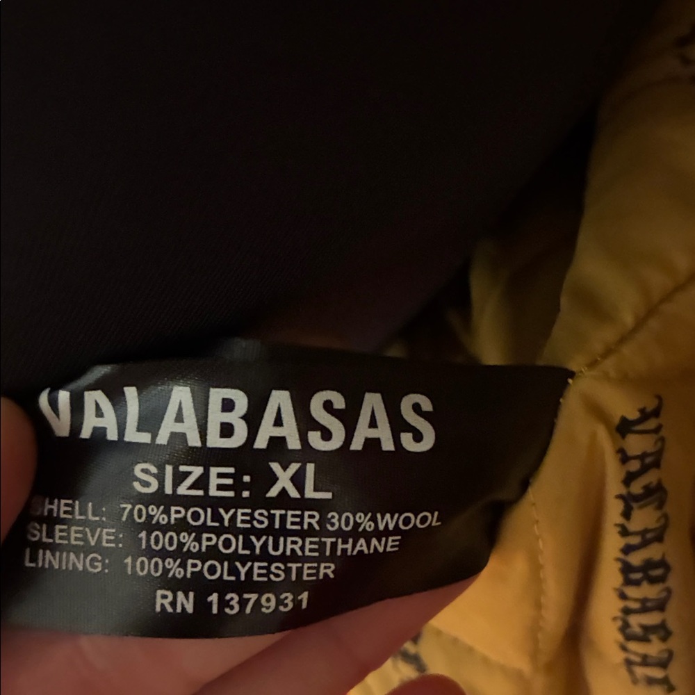VALABASAS Red and White V Tigers Varsity Jacket with Patches XL NWOT - Picture 13 of 13